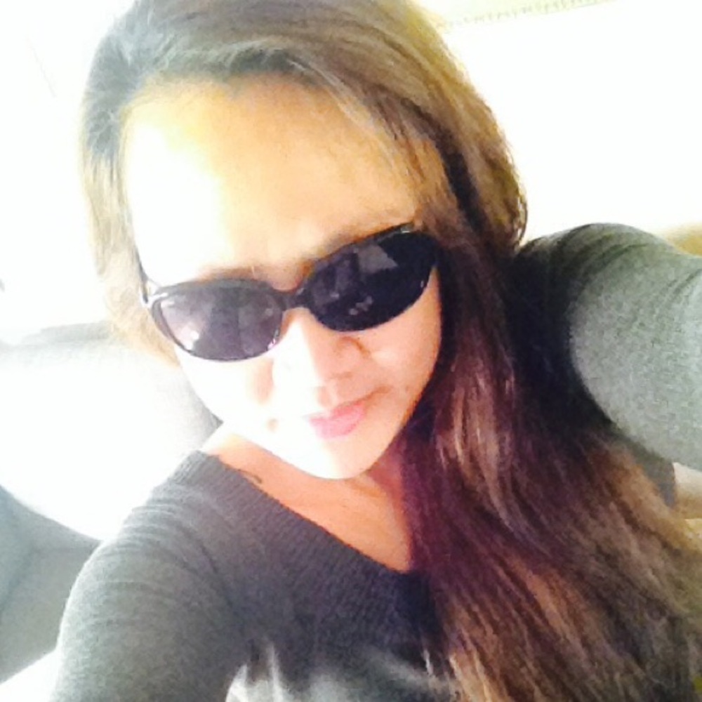 Meet your Posher, Dhel